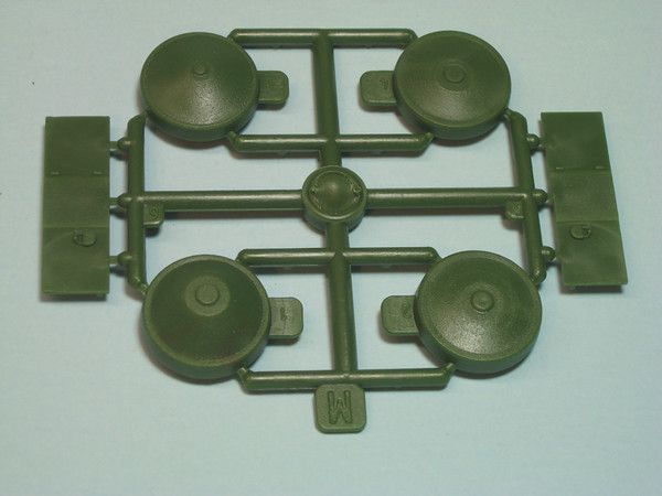 1914-002-M.jpg