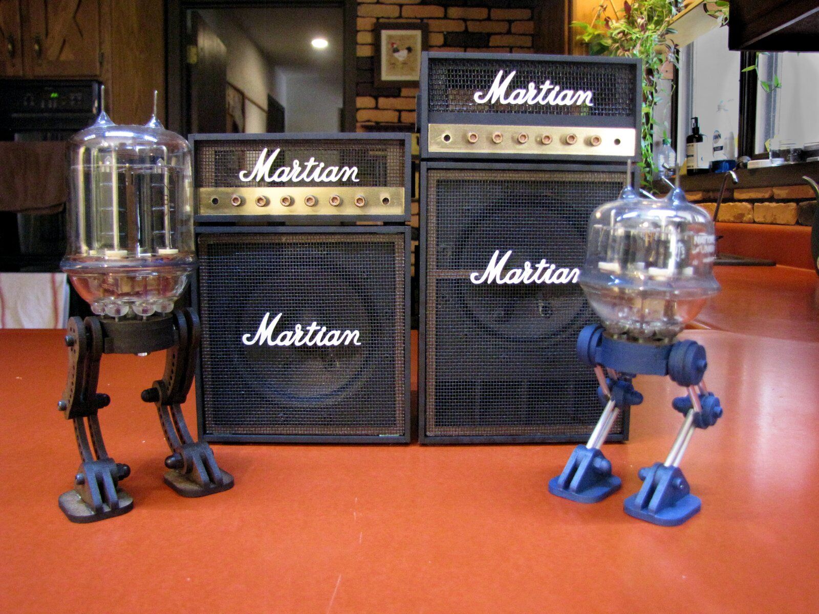speakers-02.jpg