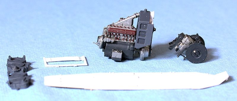 FT17-007-L.jpg