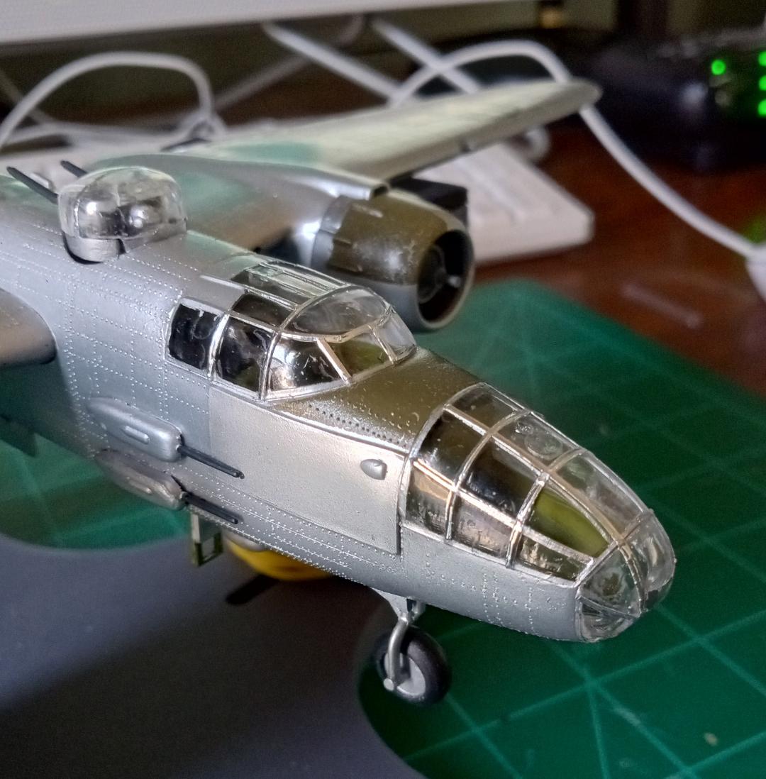 b25 2.jpg