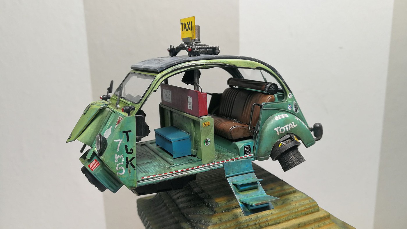 tu_tuk_agv3-vi.jpg