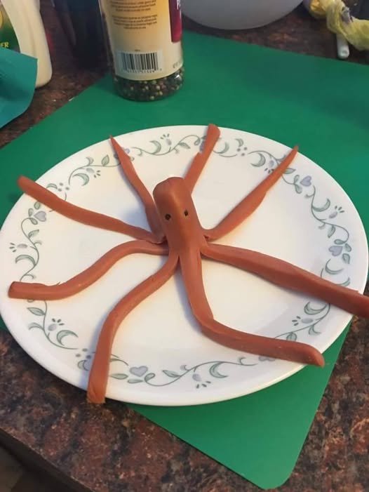 Hot Dogapuss.jpg