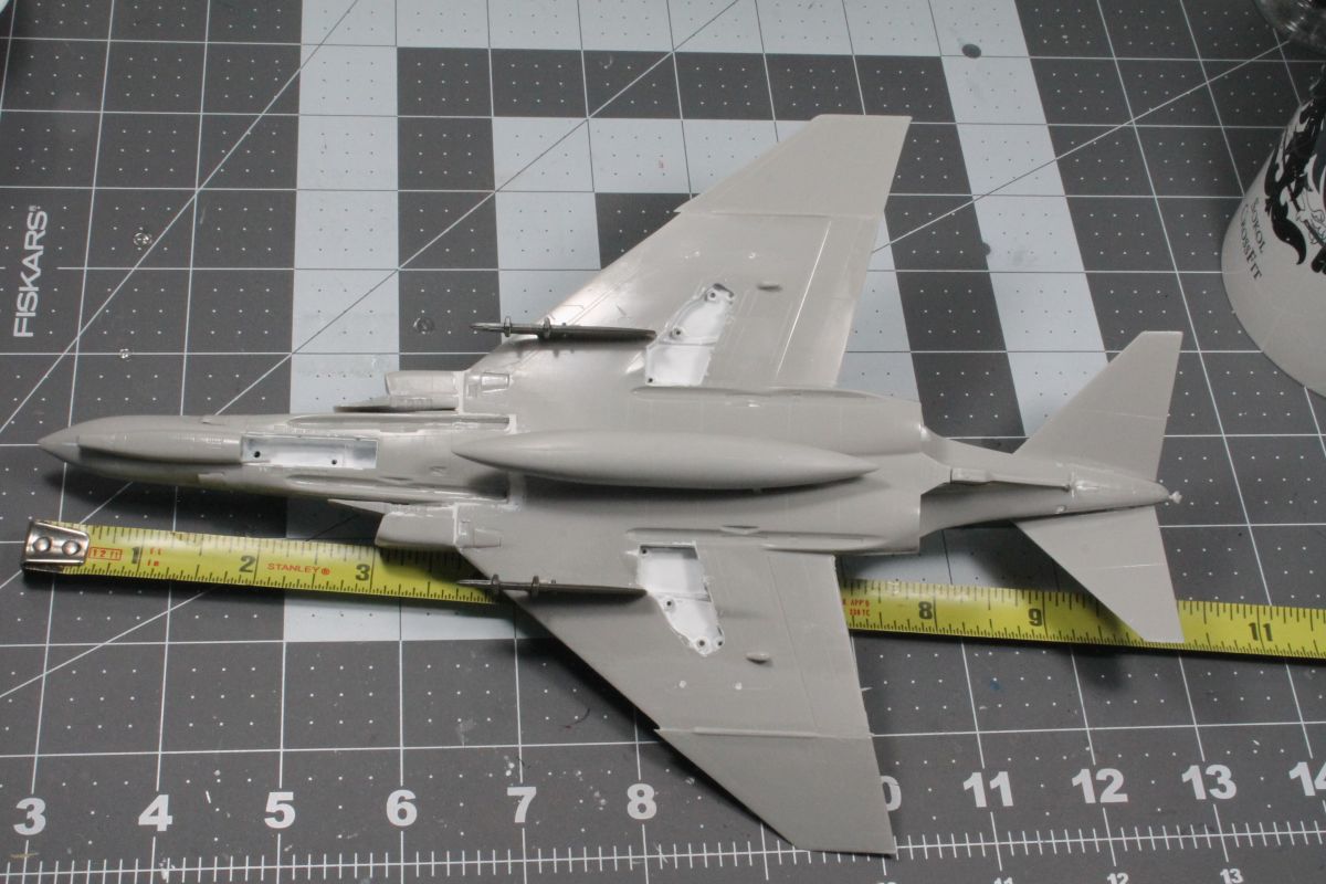 F-4E in 1-72 scale.JPG