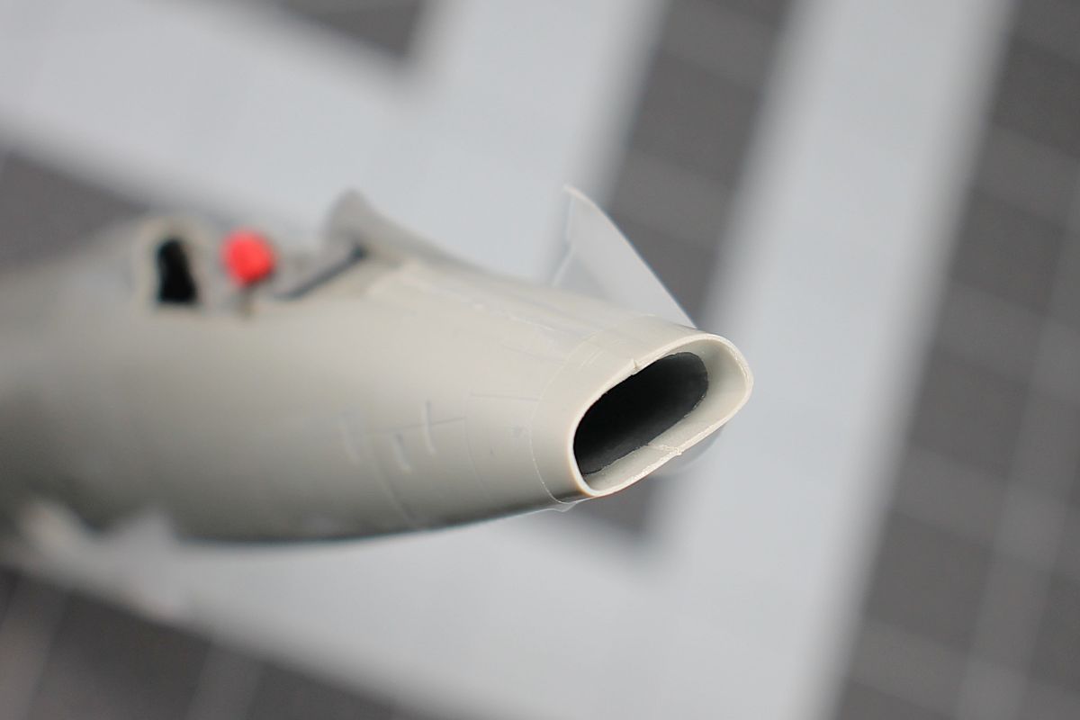 F100C 7.JPG