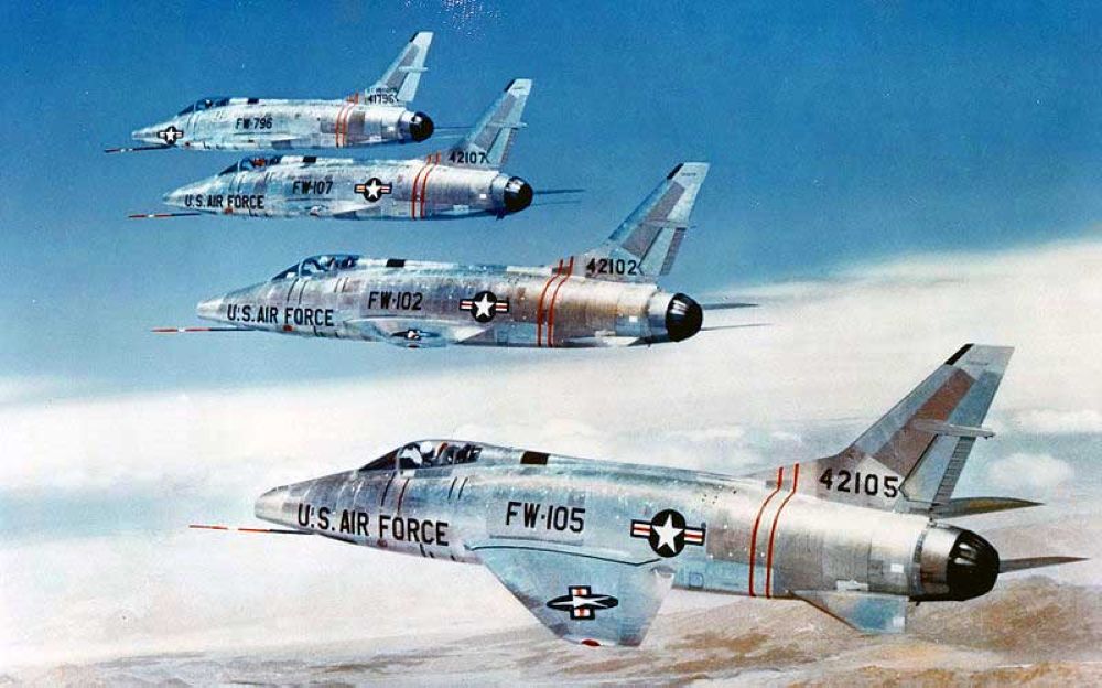 f100-F-100C-Super-Sabre.jpg