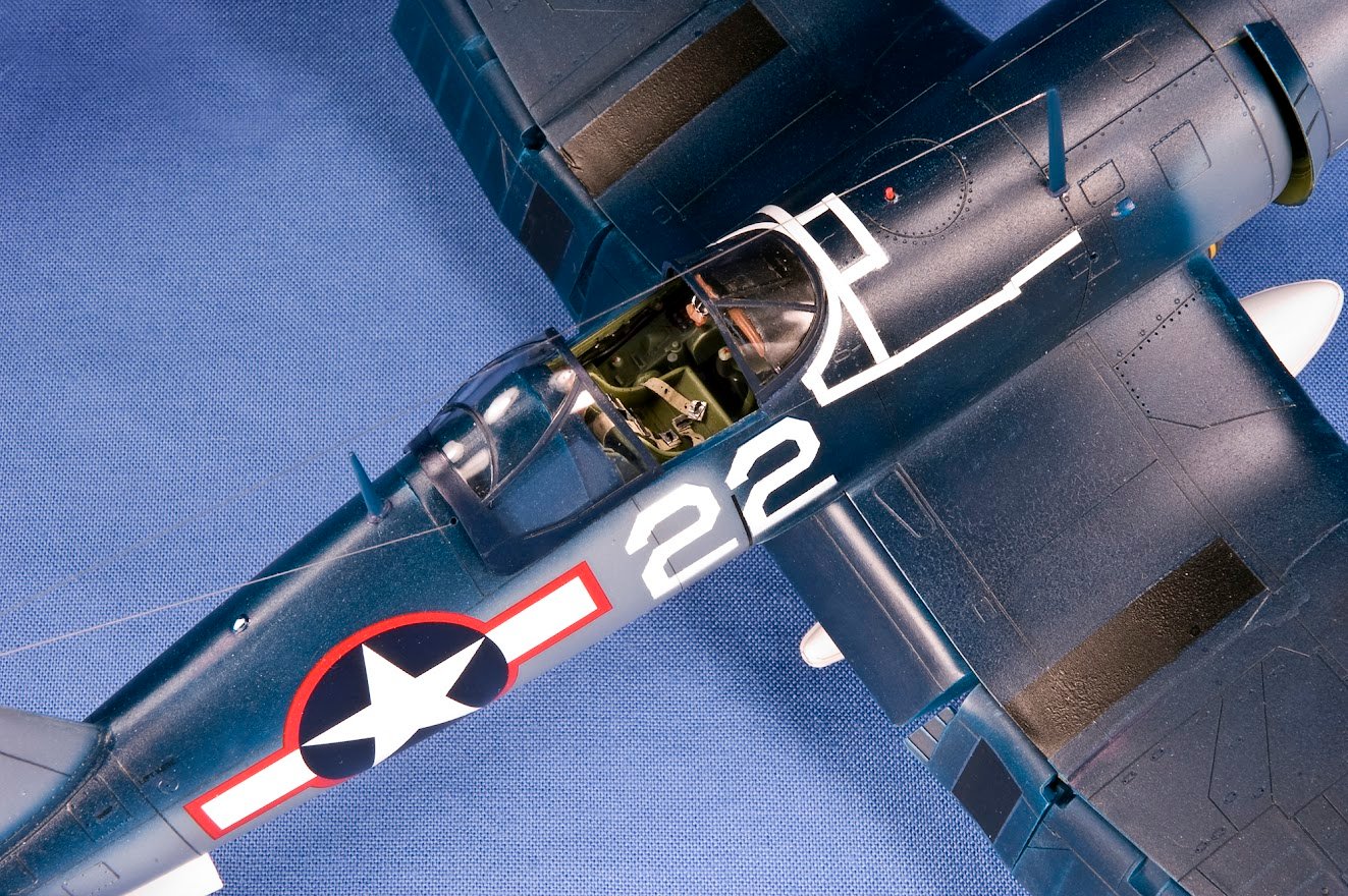 F4U-6.jpg