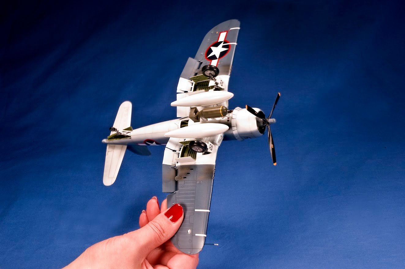 F4U-9.jpg