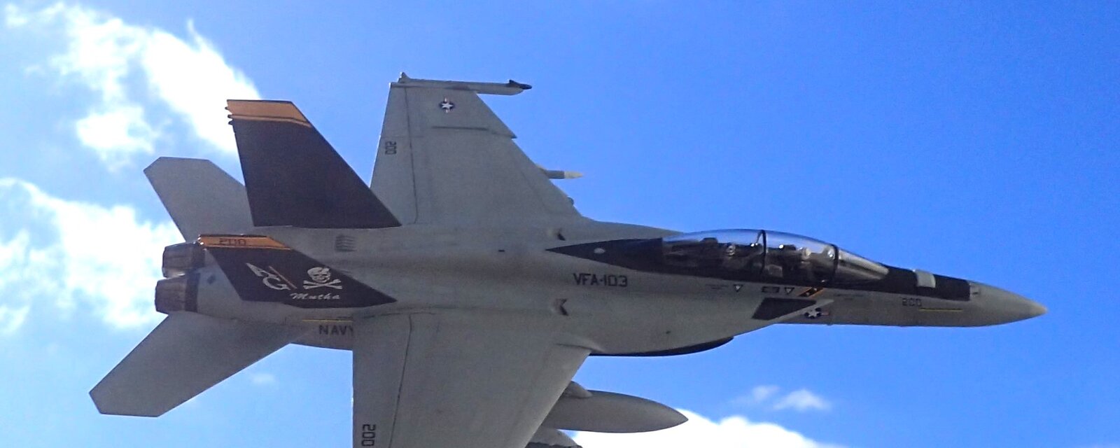 P2211913b.JPG