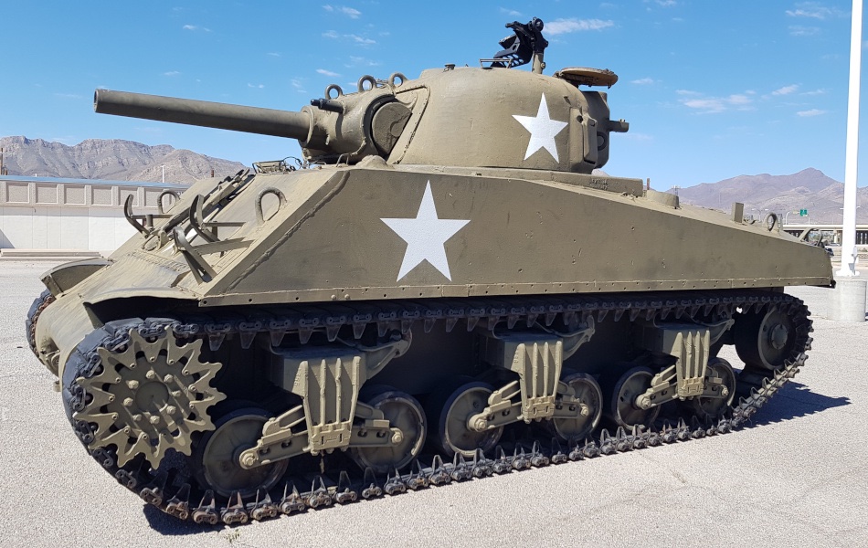 m4_105mm15.jpg
