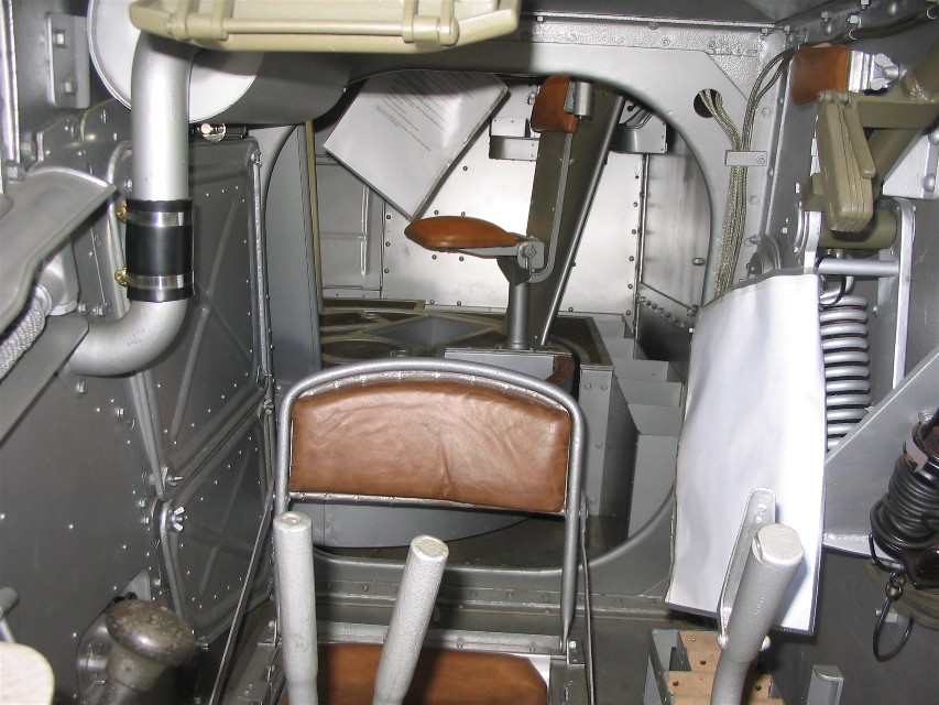 vickers_02.jpg