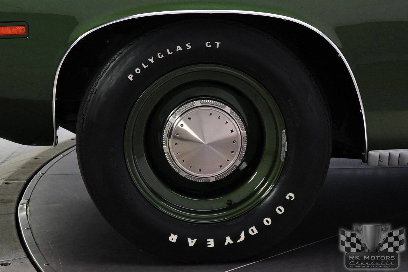 83806646ee_1033656-vi.jpg