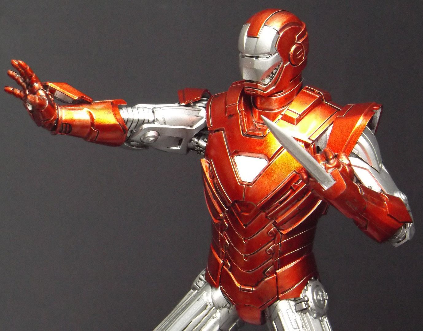 Dragon-IronMan-Mk33-13.jpg