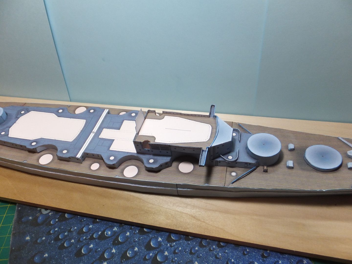Forecastle%205_zpsx1kdt6ib.jpg
