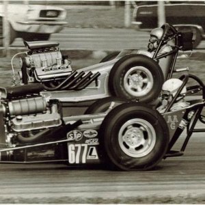 78fd7f805ab16ae8d0687814c1060755--slingshot-top-fuel.jpg