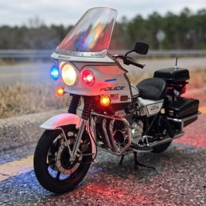 KawasakiKZ1000Post1.JPG
