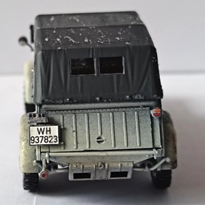 8106.jpg